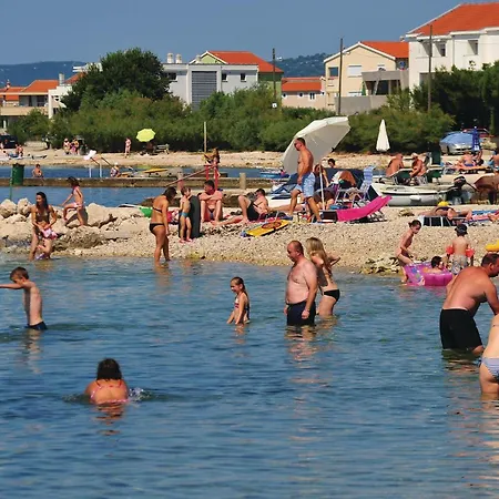 With A Fireplace 07 Debeljak