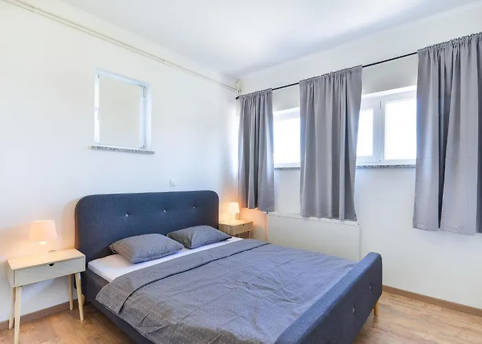 Дом отдыха With A Fireplace 07 *